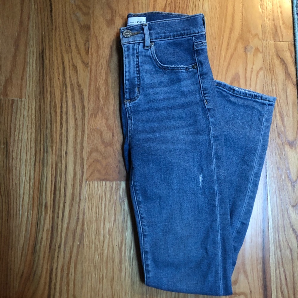 LOFT high rise straight jeans 👖